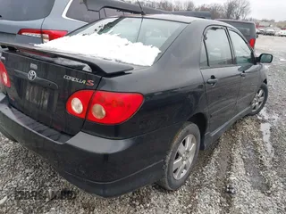 2006 Toyota Corolla CE z VIN 2T1BR32E36C635852, wystawiony jako IAAI lot #41597616 z przebiegiem 246 178 mil mil oraz . Historia ofert i sprzedaży dostępna na DreamBid. Obrazek 4.