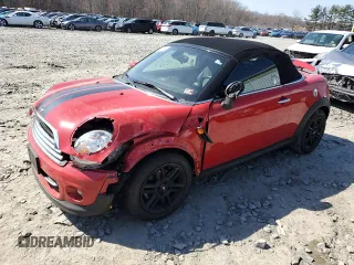 2012 MINI Roadster z VIN WMWSY1C59CT311571, wystawiony jako Copart lot #46381264 z przebiegiem 60 694 mil mil oraz Szkody całkowita. Historia ofert i sprzedaży dostępna na DreamBid. Obrazek 1.