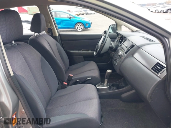 2007 Nissan Versa 1.8 S with VIN 3N1BC13E27L419464, listed as a IAAI auction lot 41776767 with 184,484 mi miles. Bid and sale history available at carsss.com. Image 5.