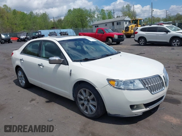 2012 Lincoln MKZ with VIN 3LNHL2GC3CR832261, listed as a IAAI auction lot 42172973 with 159,316 mi miles. Bid and sale history available at carsss.com. Image 1.
