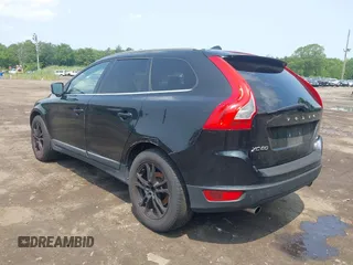 2010 Volvo XC60 3.0T with VIN YV4992DZ0A2024271, listed as a IAAI auction lot 42475748 with 146,156 mi miles and . Bid and sale history available at DreamBid. Image 3.