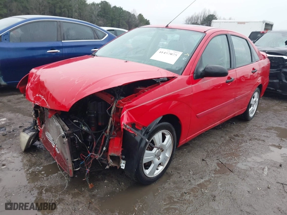 2007 Ford Focus S with VIN 1FAFP34N67W342370, listed as a IAAI auction lot 41457075 with 21,527 mi miles. Bid and sale history available at carsss.com. Image 21.