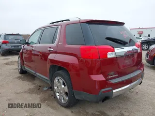 2011 GMC Terrain SLT-2 with VIN 2CTFLWE56B6308071, listed as a IAAI auction lot 41492373 with 111,431 mi miles and . Bid and sale history available at carsss.com. Image 3.