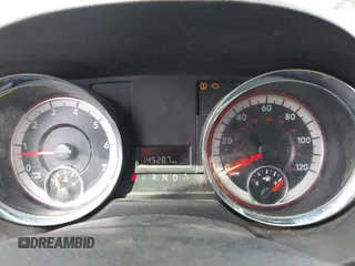 2015 Ram Cargo Van Tradesman с VIN 2C4JRGAG0FR581013, выставлен на аукционе IAAI как лот 42512060 с пробегом 145 287 миль миль и . История ставок и продаж доступна на DreamBid. Изображение 7.