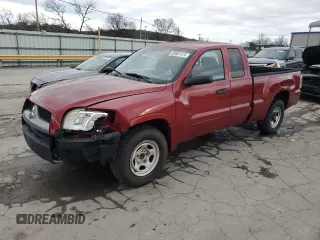 2006 Mitsubishi Raider LS z VIN 1Z7HC22K46S579600, wystawiony jako Copart lot #80687474 z przebiegiem 118 580 mil mil oraz Szkoda całkowita • Salvage title. Historia ofert i sprzedaży dostępna na DreamBid. Obrazek 1.