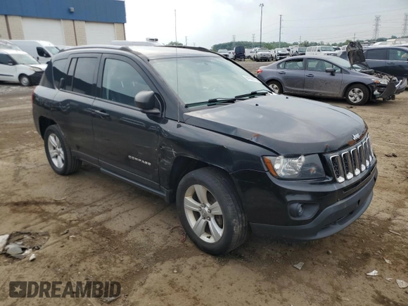 2016 Jeep Compass Sport SE z VIN 1C4NJDBB2GD713204, wystawiony jako Copart lot #64939775 z przebiegiem 118 517 mil mil oraz Czysty tytuł • Clean title. Historia ofert i sprzedaży dostępna na DreamBid. Obrazek 4.
