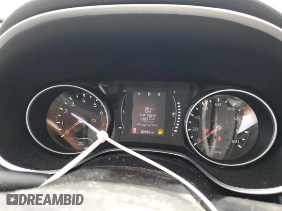 2018 Jeep Compass Latitude with VIN 3C4NJDBB2JT291162, listed as a Copart auction lot 53295245 with 82,852 mi miles and Salvage Title. Bid and sale history available at DreamBid. Image 9.