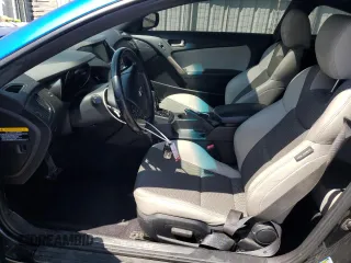 2013 Hyundai Genesis Coupe 2.0T z VIN KMHHT6KD4DU110590, wystawiony jako Copart lot #52810485 z przebiegiem 95 486 mil mil oraz Szkoda całkowita • Salvage title. Historia ofert i sprzedaży dostępna na DreamBid. Obrazek 7.