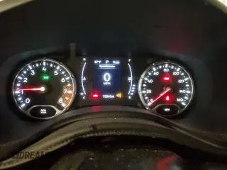 2020 Jeep Renegade Sport z VIN ZACNJBAB0LPL24947, wystawiony jako Copart lot #54792725 z przebiegiem 75 045 mil mil oraz Czysty tytuł • Clean title. Historia ofert i sprzedaży dostępna na DreamBid. Obrazek 9.