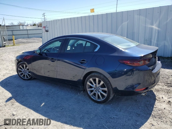 2020 Mazda 3 Select z VIN 3MZBPBCM1LM130835, wystawiony jako Copart lot #61848515 z przebiegiem 31 637 mil mil oraz Nie do naprawy • Non repairable. Historia ofert i sprzedaży dostępna na DreamBid. Obrazek 2.