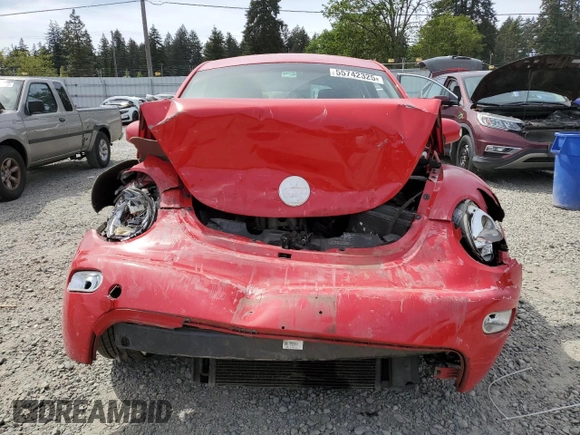 2005 Volkswagen Beetle GL with VIN 3VWBK31C25M411513, listed as a Copart auction lot 55742325 with 156,872 mi miles and Salvage Title. Bid and sale history available at DreamBid. Image 5.