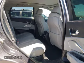 2019 Acura RDX w/Technology Pkg with VIN 5J8TC2H5XKL005340, listed as a IAAI auction lot 42098235 with 61,656 mi miles. Bid and sale history available at carsss.com. Image 8.