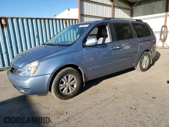 2011 Kia Sedona LX with VIN KNDMG4C78B6383375, listed as a Copart auction lot 76289414 with 198,732 mi miles and Salvage Title. Bid and sale history available at carsss.com. Image 1.