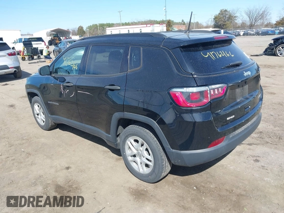 2018 Jeep Compass Sport with VIN 3C4NJCAB1JT301868, listed as a IAAI auction lot 41762166 with 119,933 mi miles. Bid and sale history available at carsss.com. Image 3.