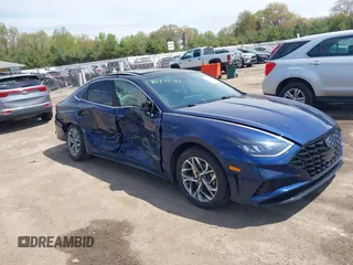 2020 Hyundai Sonata SEL z VIN 5NPEF4JA0LH002065, wystawiony jako IAAI lot #42191313 z przebiegiem 65 327 mil mil oraz . Historia ofert i sprzedaży dostępna na DreamBid. Obrazek 1.