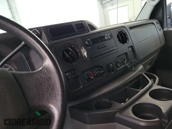 2013 Ford Econoline Cargo Commercial with VIN 1FTNE2EL1DDB26372, listed as a IAAI auction lot 42787142 with 117,378 mi miles and . Bid and sale history available at DreamBid. Image 18.