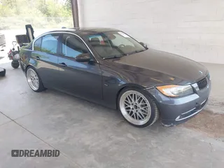 2007 BMW 3 Series 335i with VIN WBAVB73537VH20728, listed as a IAAI auction lot 42573878 with 89,984 mi miles and . Bid and sale history available at DreamBid. Image 1.