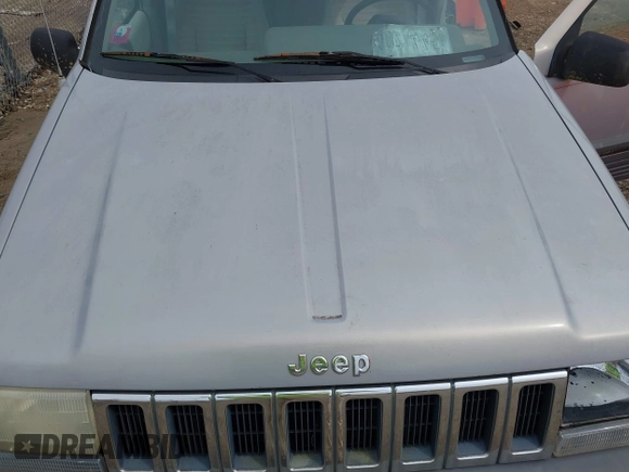 1995 Jeep Grand Cherokee Laredo with VIN 1J4GZ58S4SC532578, listed as a IAAI auction lot 41936041 with 161,777 mi miles. Bid and sale history available at carsss.com. Image 10.