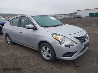 2015 Nissan Versa SV with VIN 3N1CN7AP7FL856946, listed as a IAAI auction lot 41322194 with 117,774 mi miles. Bid and sale history available at carsss.com. Image 1.