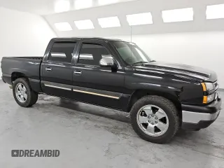 2006 Chevrolet Silverado 1500 LT2 with VIN 2GCEC13Z761357296, listed as a Copart auction lot 86315924 with 262,396 mi miles and Clean Title. Bid and sale history available at carsss.com. Image 4.