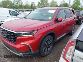 2025 Honda Pilot Elite z VIN 5FNYG1H82SB053897, wystawiony jako IAAI lot #42159290 z przebiegiem 6 168 mil mil oraz . Historia ofert i sprzedaży dostępna na DreamBid. Obrazek 18.