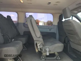 2017 Ford Transit XL z VIN 1FBZX2ZM9HKA20885, wystawiony jako Copart lot #65899095 z przebiegiem 65 243 mil mil oraz Czysty tytuł • Clean title. Historia ofert i sprzedaży dostępna na DreamBid. Obrazek 11.