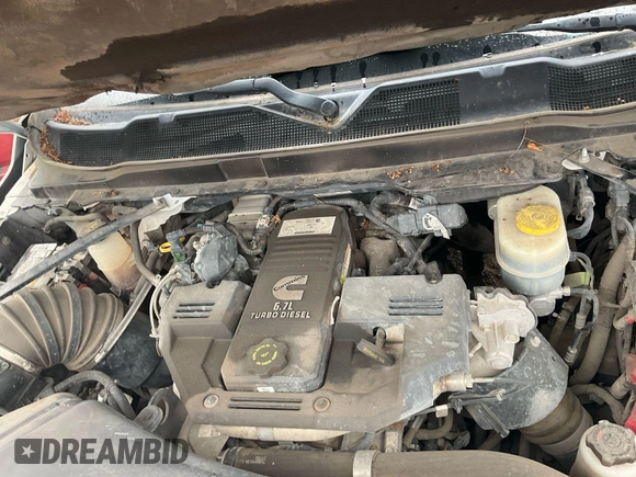 2019 Ram 2500 Tradesman with VIN 3C6UR5CL6KG598109, listed as a IAAI auction lot 42792700 with 167,668 mi miles and . Bid and sale history available at DreamBid. Image 35.
