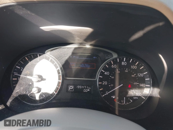 2014 Nissan Pathfinder SL with VIN 5N1AR2MN2EC613573, listed as a IAAI auction lot 41559855 with 195,471 mi miles and . Bid and sale history available at DreamBid. Image 7.