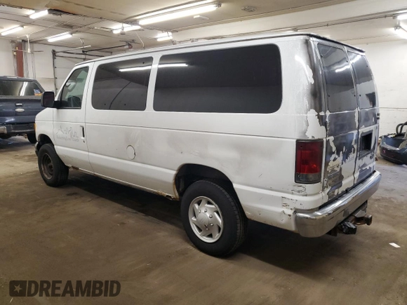 2007 Ford Econoline Passenger XL with VIN 1FBNE31L37DB06290, listed as a Copart auction lot 42892025 with 108,757 mi miles and Salvage Title. Bid and sale history available at carsss.com. Image 2.