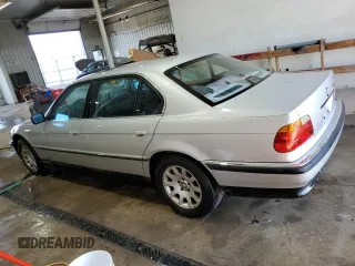 2000 BMW 7 Series 740iL with VIN WBAGH8341YDP13706, listed as a Copart auction lot 78727604 with 215,793 mi miles and Salvage Title. Bid and sale history available at carsss.com. Image 2.