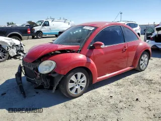 2009 Volkswagen New Beetle Coupe S with VIN 3VWPG31C29M500172, listed as a Copart auction lot 73111494 with 116,278 mi miles and Salvage Title. Bid and sale history available at carsss.com. Image 1.