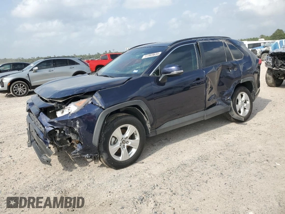2021 Toyota RAV4 XLE with VIN 2T3W1RFV7MW133029, listed as a Copart auction lot 51969635 with 42,492 mi miles and Salvage Title. Bid and sale history available at carsss.com. Image 1.