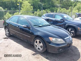 2006 Acura RL with VIN JH4KB16536C012211, listed as a IAAI auction lot 42698313 with 229,622 mi miles and . Bid and sale history available at DreamBid. Image 1.