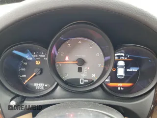 2017 Porsche Macan S z VIN WP1AB2A55HLB19062, wystawiony jako Copart lot #64770815 z przebiegiem 39 489 mil mil oraz Szkoda całkowita • Salvage title. Historia ofert i sprzedaży dostępna na DreamBid. Obrazek 9.
