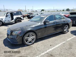 2017 Mercedes-Benz E 300 Luxury with VIN WDDZF4JB3HA088762, listed as a Copart auction lot 62919335 with 197,346 mi miles and Clean title. Bid and sale history available at DreamBid. Image 1.