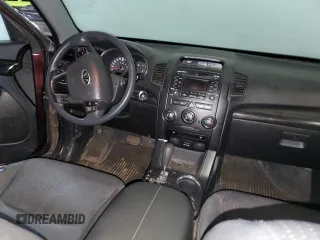 2011 Kia Sorento LX with VIN 5XYKT3A29BG139221, listed as a Copart auction lot 81924054 with 156,550 mi miles and Clean Title. Bid and sale history available at DreamBid. Image 8.