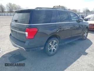 2024 Ford Expedition XLT with VIN 1FMJU1H82REA73438, listed as a IAAI auction lot 41806868 with Not provided miles and . Bid and sale history available at DreamBid. Image 4.