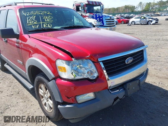 2006 Ford Explorer XLT with VIN 1FMEU73E26UB58007, listed as a IAAI auction lot 42155292 with 129,592 mi miles. Bid and sale history available at carsss.com. Image 6.