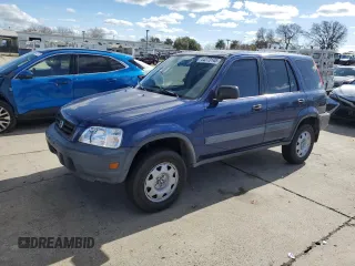1998 Honda CR-V LX with VIN JHLRD2849WC017999, listed as a Copart auction lot 44273145 with 171,461 mi miles and Salvage Title. Bid and sale history available at carsss.com. Image 1.