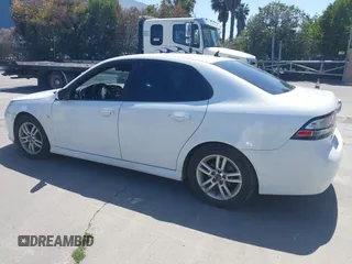 2011 Saab 9-3 z VIN YS3FA4CY8B1308975, wystawiony jako IAAI lot #42175684 z przebiegiem 284 439 mil mil oraz . Historia ofert i sprzedaży dostępna na DreamBid. Obrazek 3.