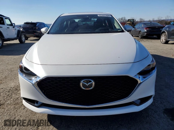 2021 Mazda 3 with VIN JM1BPBDL1M1339693, listed as a Copart auction lot 82402463 with 13,024 mi miles and . Bid and sale history available at DreamBid. Image 5.