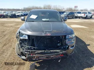 2021 Jeep Grand Cherokee Trailhawk with VIN 1C4RJFLGXMC716795, listed as a IAAI auction lot 41800596 with 38,394 mi miles. Bid and sale history available at carsss.com. Image 12.