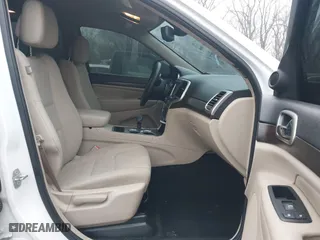 2014 Jeep Grand Cherokee Laredo with VIN 1C4RJEAG0EC510545, listed as a IAAI auction lot 41434776 with 141,789 mi miles. Bid and sale history available at carsss.com. Image 5.