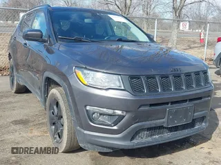 2020 Jeep Compass Latitude with VIN 3C4NJDBB9LT157221, listed as a IAAI auction lot 41523324 with 39,103 mi miles and . Bid and sale history available at carsss.com. Image 1.