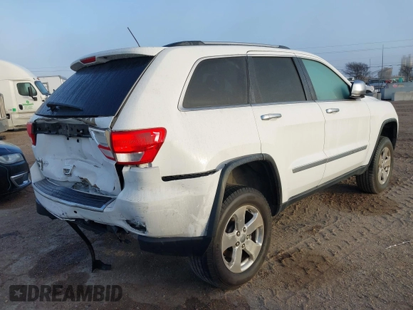 2013 Jeep Grand Cherokee Overland with VIN 1C4RJFCT1DC525098, listed as a IAAI auction lot 41593500 with 80,412 mi miles. Bid and sale history available at carsss.com. Image 4.