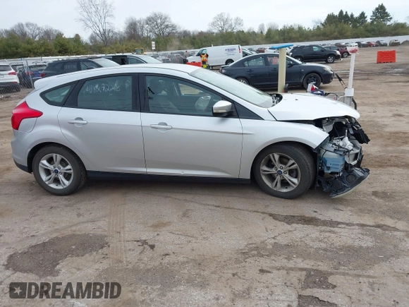 2014 Ford Focus SE with VIN 1FADP3K2XEL449744, listed as a IAAI auction lot 41829228 with 103,032 mi miles. Bid and sale history available at carsss.com. Image 13.
