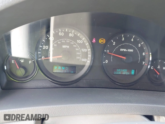 2005 Jeep Grand Cherokee Laredo with VIN 1J8GS48K35C591154, listed as a IAAI auction lot 42107302 with 196,237 mi miles and . Bid and sale history available at DreamBid. Image 7.