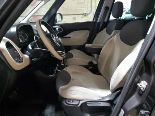 2014 FIAT 500L Easy with VIN ZFBCFABH4EZ015157, listed as a Copart auction lot 53184395 with 111,873 mi miles and Clean Title. Bid and sale history available at carsss.com. Image 7.