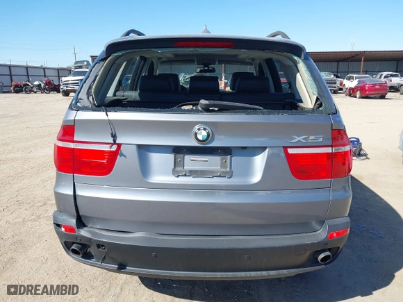 2007 BMW X5 3.0si with VIN 5UXFE43557L011481, listed as a IAAI auction lot 41764468 with 116,770 mi miles. Bid and sale history available at carsss.com. Image 17.