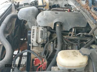 2005 Chevrolet Silverado 1500 LS with VIN 1GCEC19Z65Z228611, listed as a IAAI auction lot 42371257 with 198,079 mi miles and . Bid and sale history available at DreamBid. Image 19.